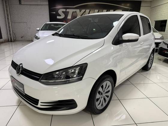 VOLKSWAGEN FOX 1.6 MSI TRENDLINE 8V FLEX 4P MANUAL VOLKSWAGEN FOX 1.6 MSI TRENDLINE 8V FLEX 4P MANUAL